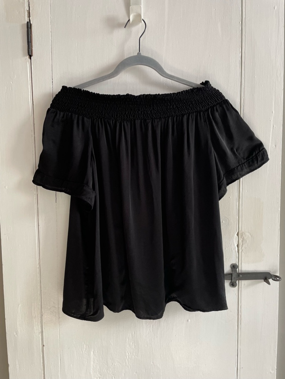 DENIM & SUPPLY Ralph Lauren Chic Satin Smocked Neckline Short Sleeve SZ M